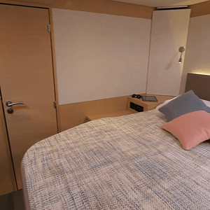 fountaine pajot ipanema 58 queen cabins offer walkaround beds